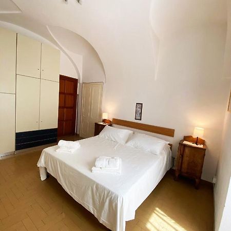 Central Apartamento Dolceacqua Exterior foto