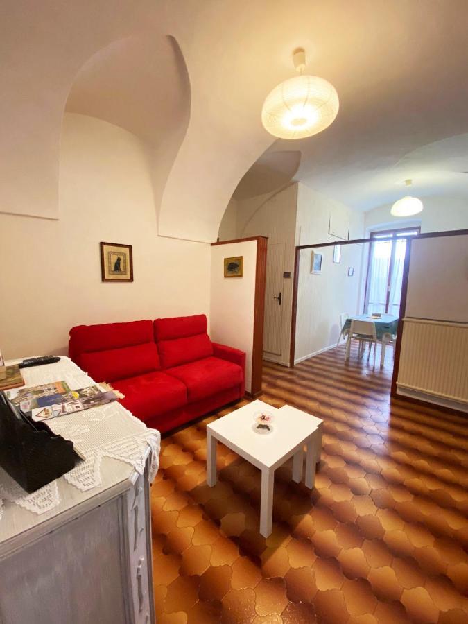 Central Apartamento Dolceacqua Exterior foto